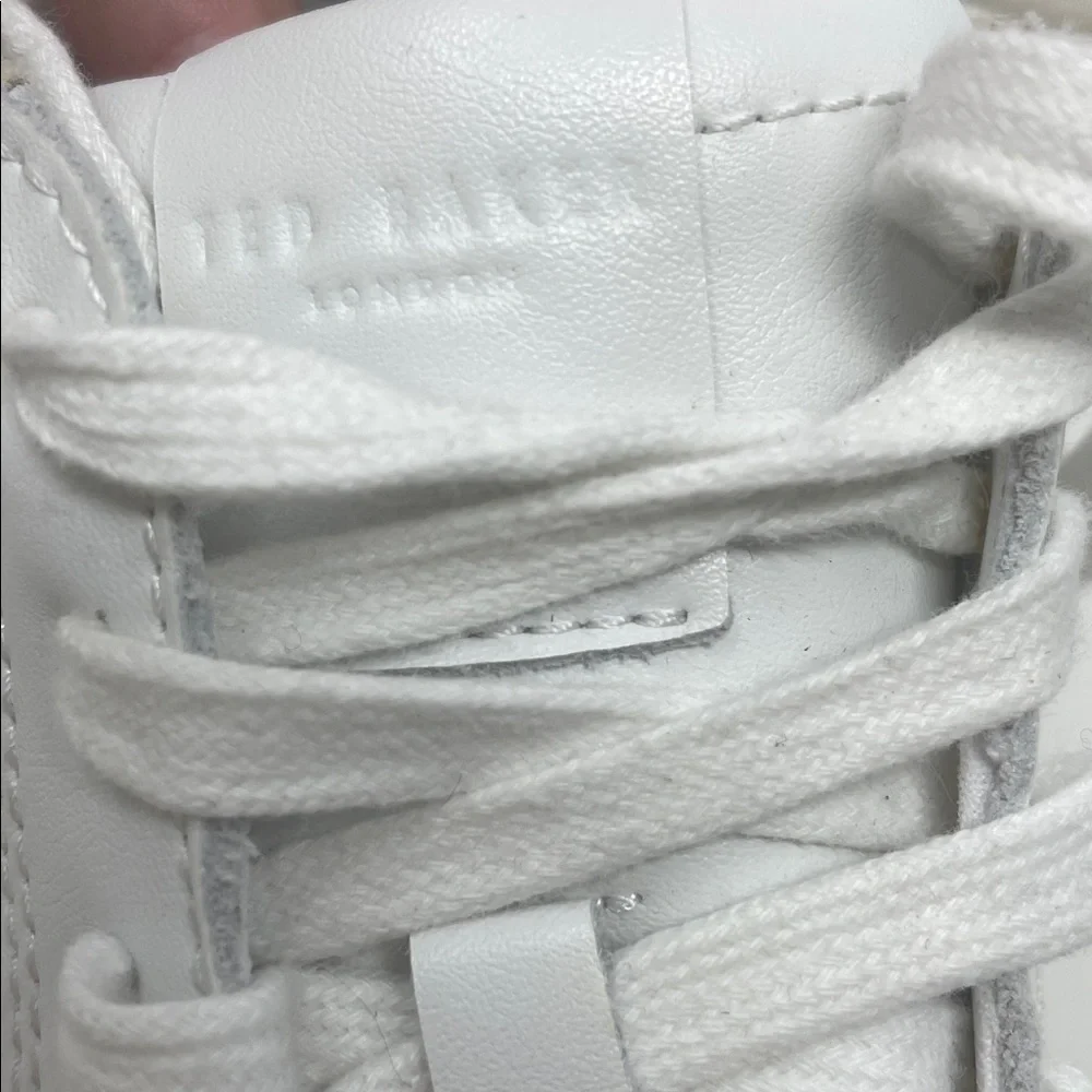 Ted Baker White Tan Addison Lace Sneaker Tennis Shoes Size 6 Like New Condition